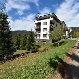 Michael Apartmán