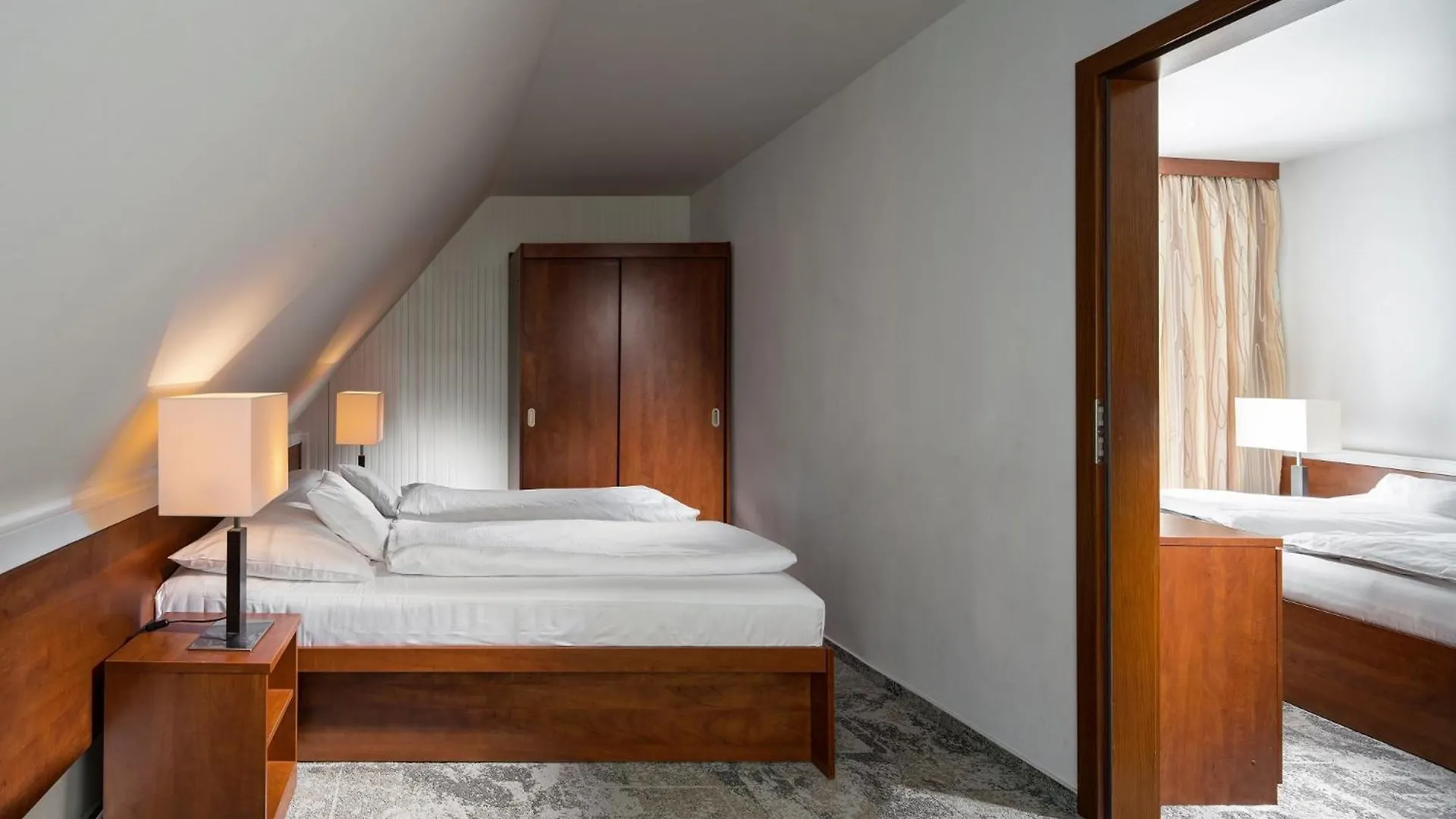 Pinia Hotel & Resort Шпиндлерув-Млин 4*,  Чехия